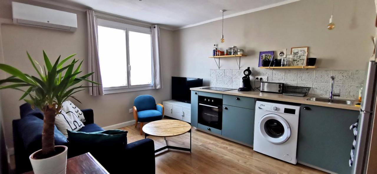 Centre Ancien Proche Gare Et Depart Corse- 5 Pers - Freewifi - Ac * Toulon