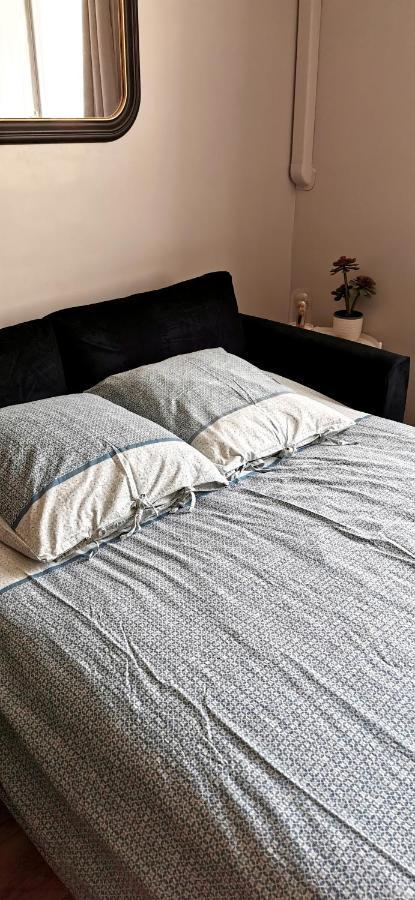 Apartment Centre Ancien Proche Gare Et Depart Corse- 5 Pers - Freewifi - Ac *